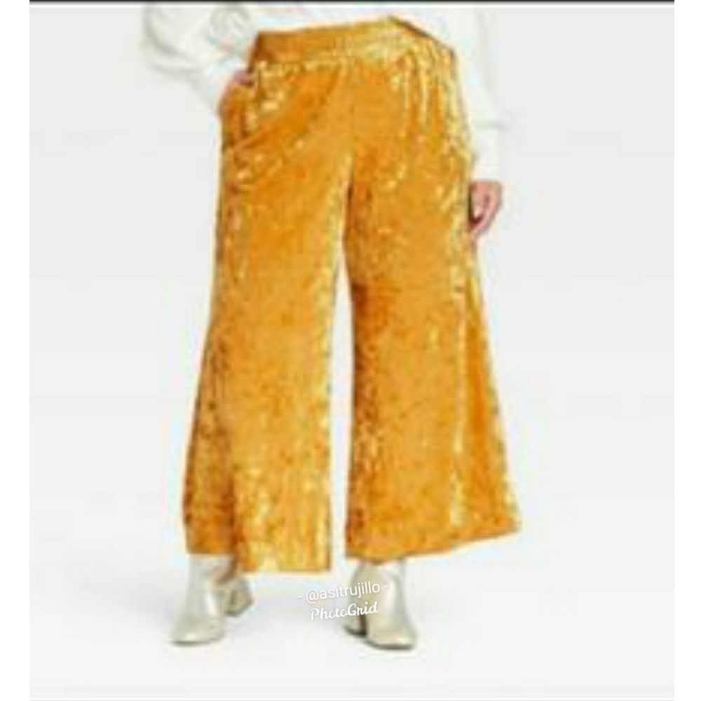 A New Day Gold Velour Wide Leg Pants Sz XL